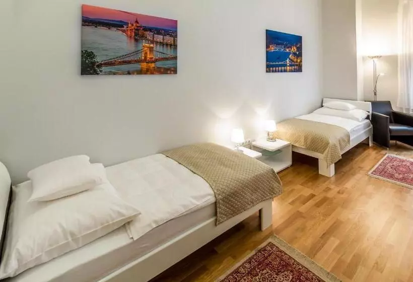 ベッドアンドブレックファースト Anabelle Bed And Budapest
