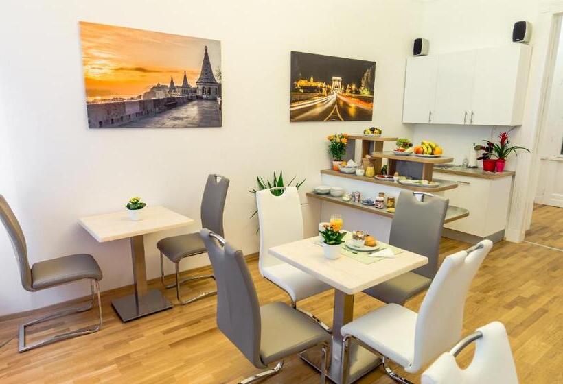 مبيت وإفطار Anabelle Bed And Budapest