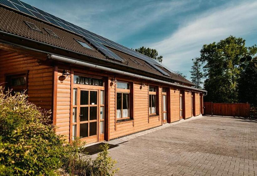 צימר Kakukk Vendéglő Panzió