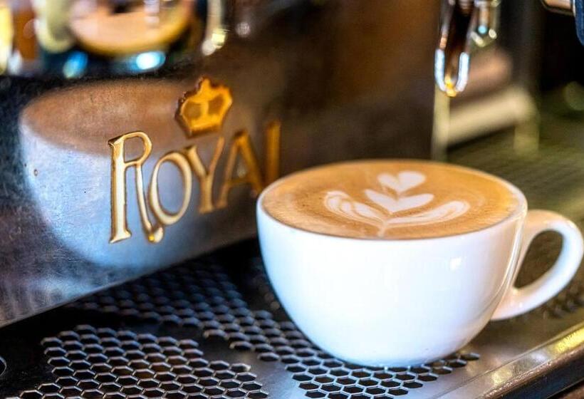 צימר Kakukk Vendéglő Panzió