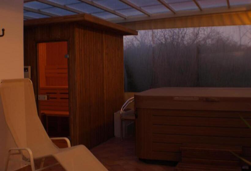 Nocleg ze śniadaniem Marben Panzió