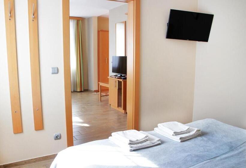 Nocleg ze śniadaniem Marben Panzió