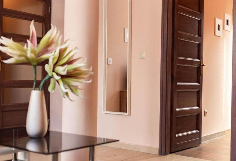 민박 Maya Panzio Rezidencia