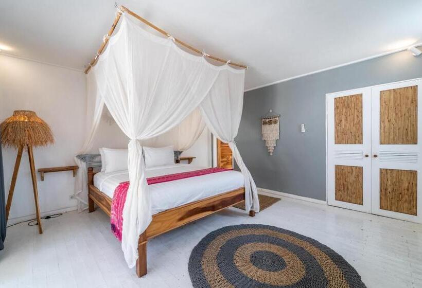 ベッドアンドブレックファースト Mowies Gili Air