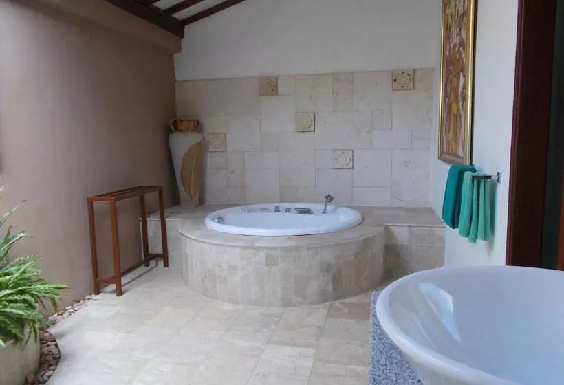 ベッドアンドブレックファースト Puri Mas Spa Resort