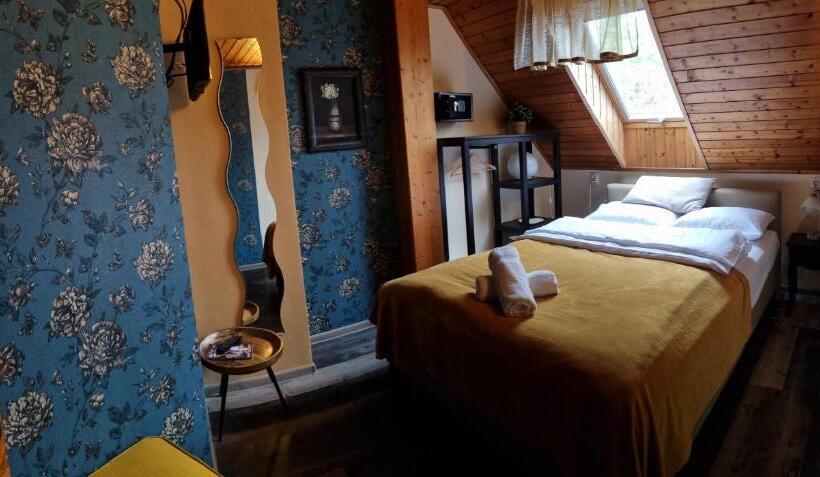 ベッドアンドブレックファースト Stőger Panzió