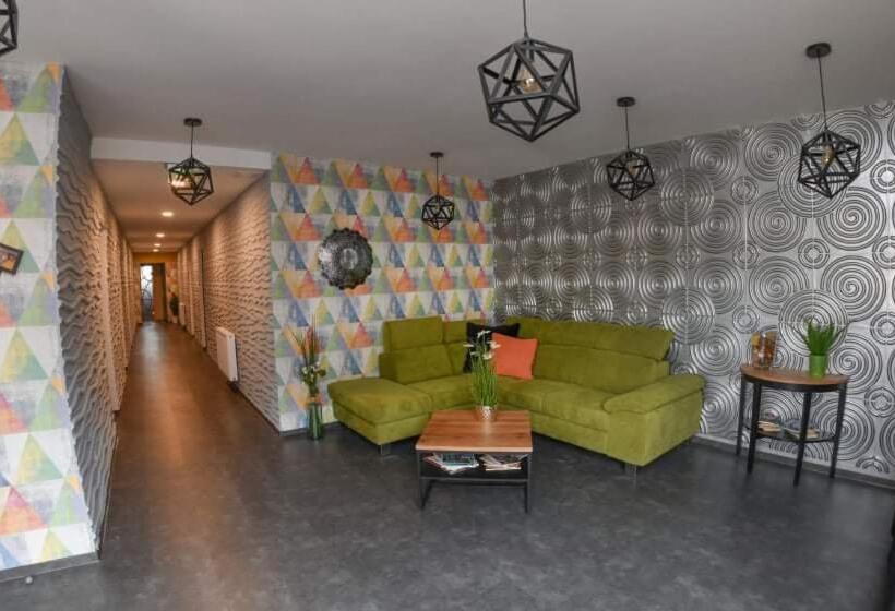 ベッドアンドブレックファースト Stőger Panzió