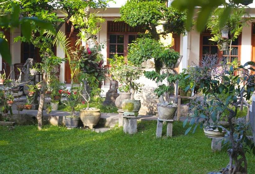 Hotel Agung And Sue Watering Hole I