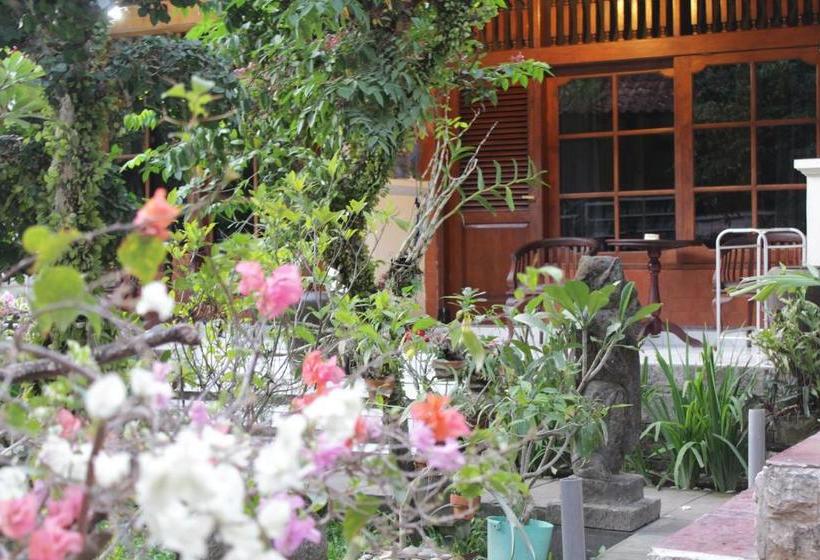 Hotel Agung And Sue Watering Hole I