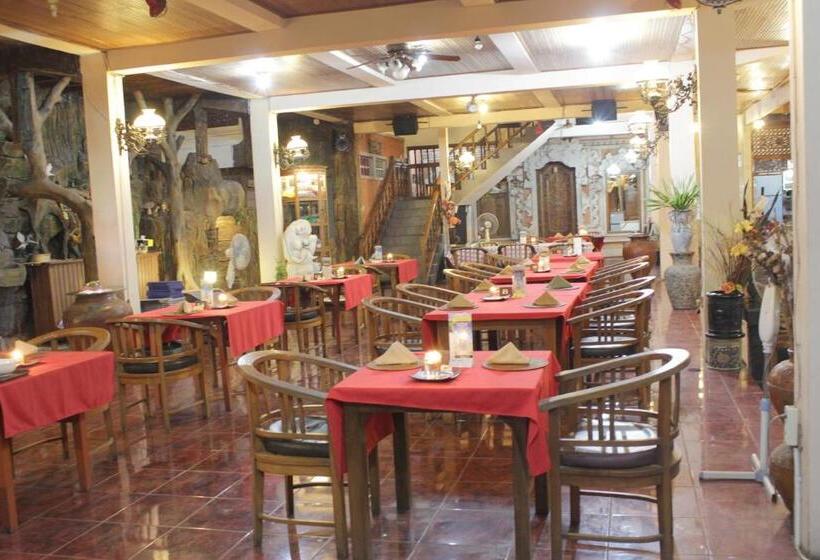 Hotel Agung And Sue Watering Hole I