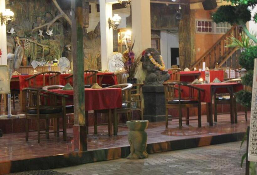 Hotel Agung And Sue Watering Hole I