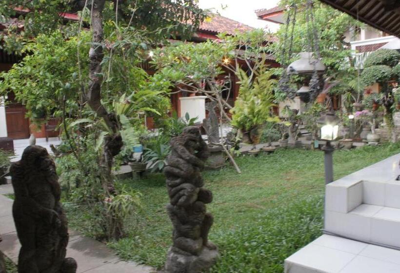 Hotel Agung And Sue Watering Hole I
