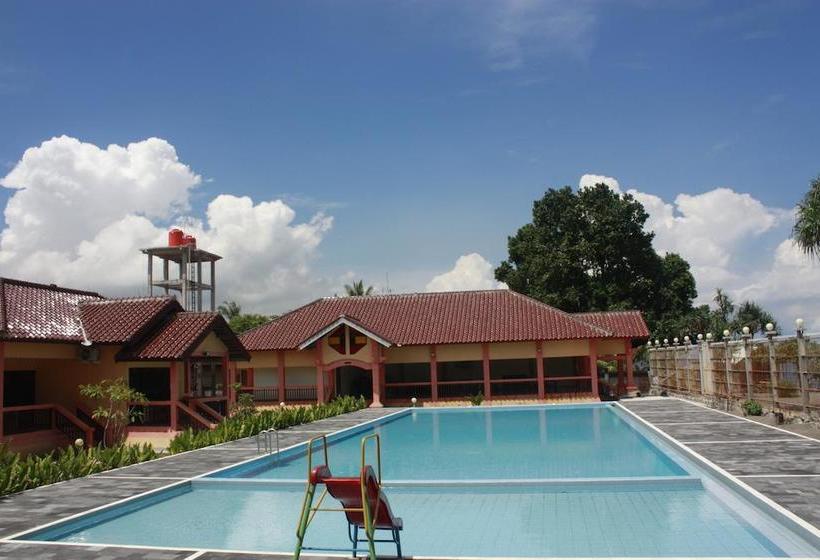 בית מלון כפרי Batu Layar