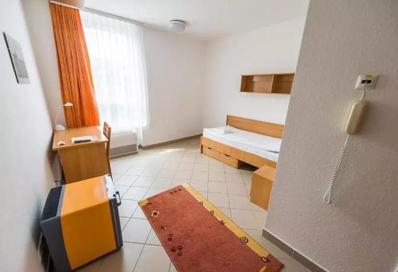 Hotel Campus