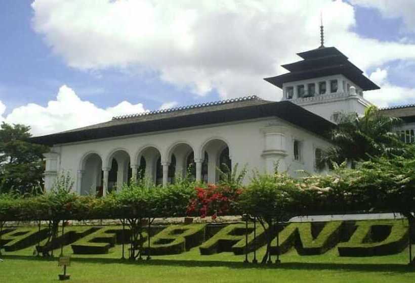 D Best Hotel Sofia Bandung