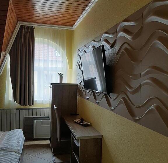 בית מלון כפרי Marvany Panzio