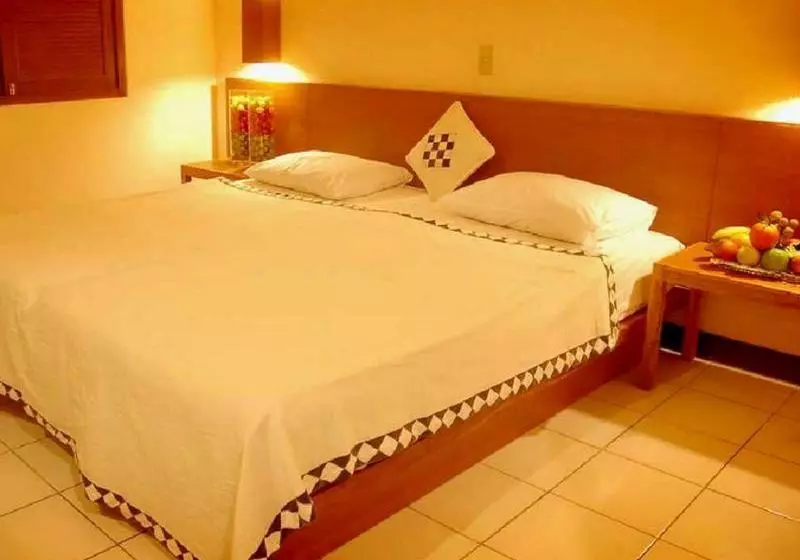 Otel Nyiur Resort