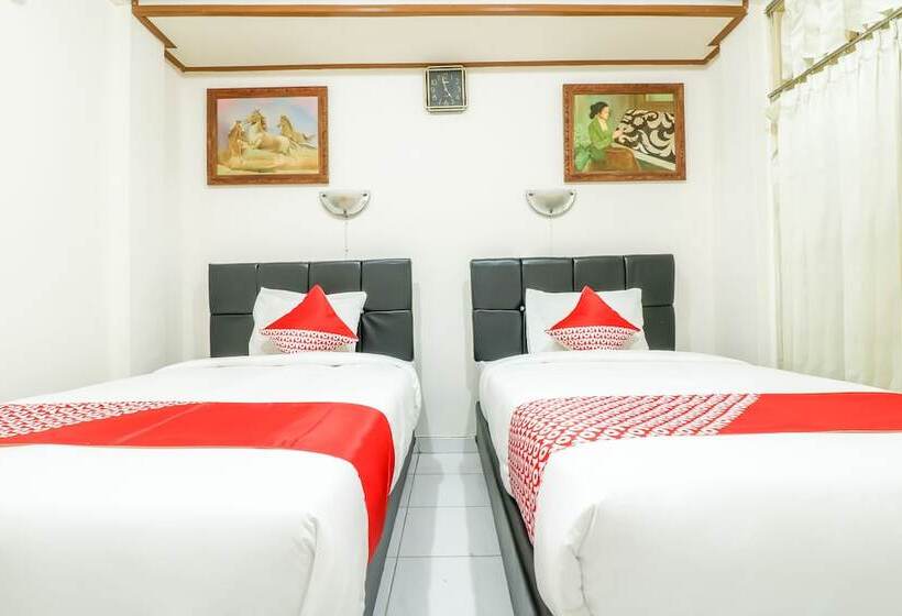 בית מלון כפרי Puri Royan