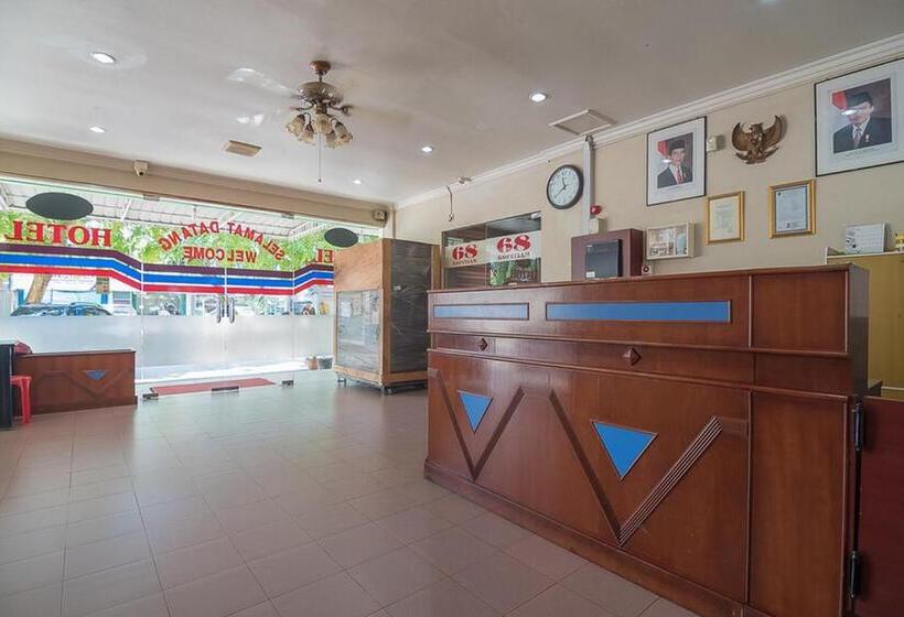 Hôtel Reddoorz Near Nagoya Citywalk Batam 2