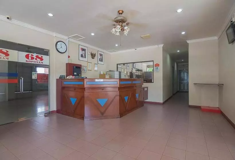 ホテル Reddoorz Near Nagoya Citywalk Batam 2