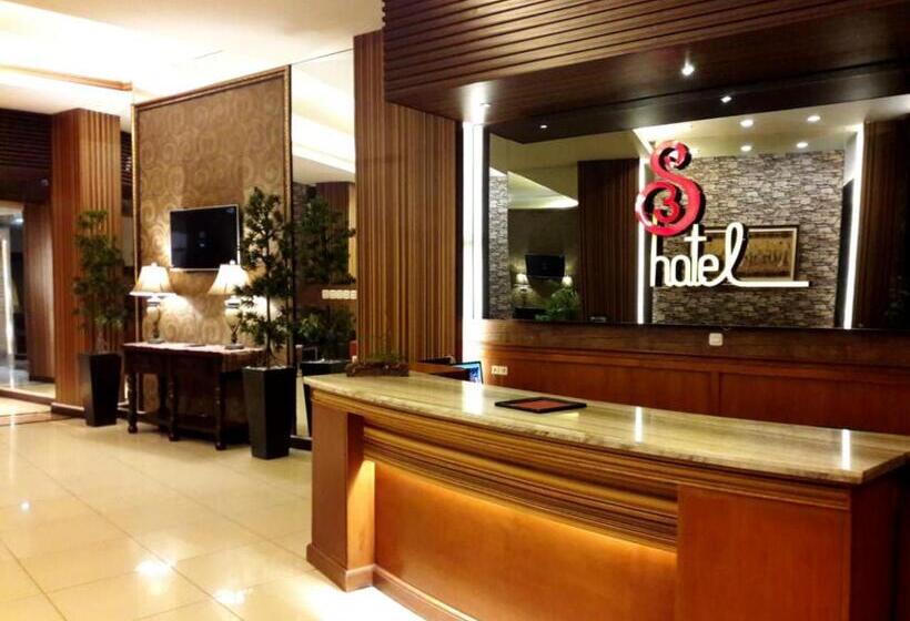Hotell Setrasari Bandung