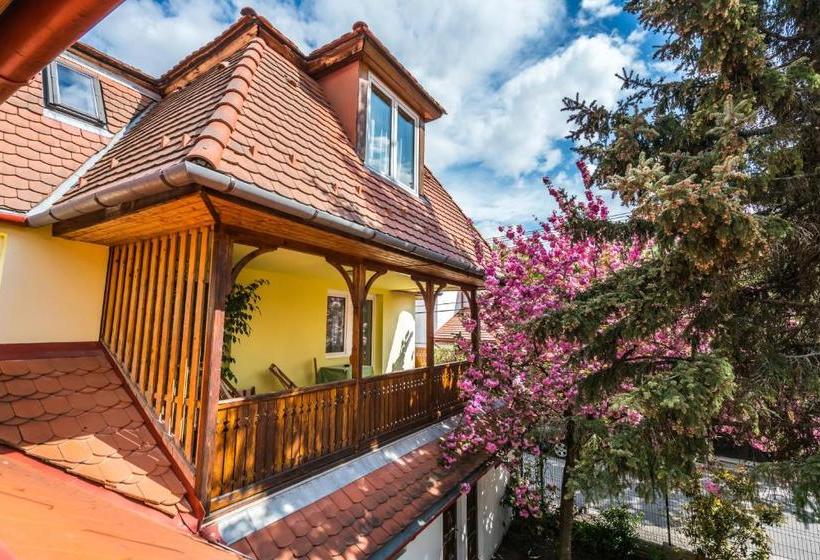 Отель Szent Kristóf Panzió