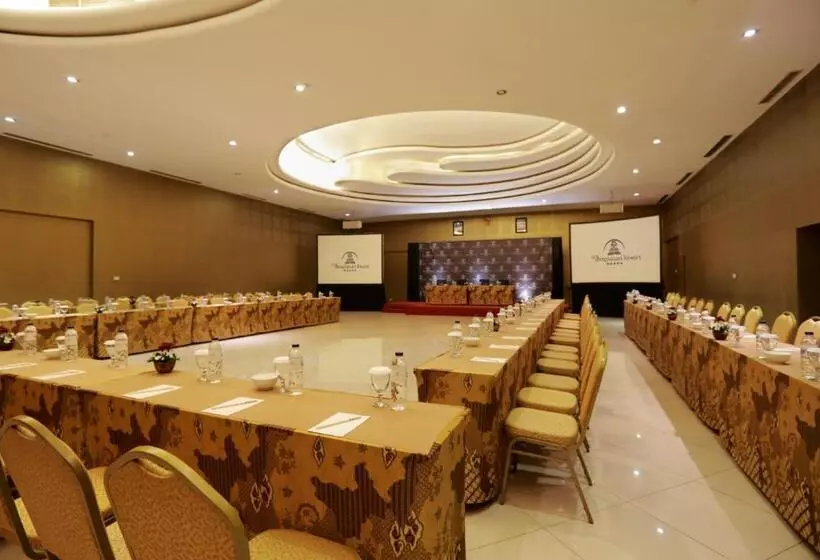 Hotel The Singhasari Resort Batu