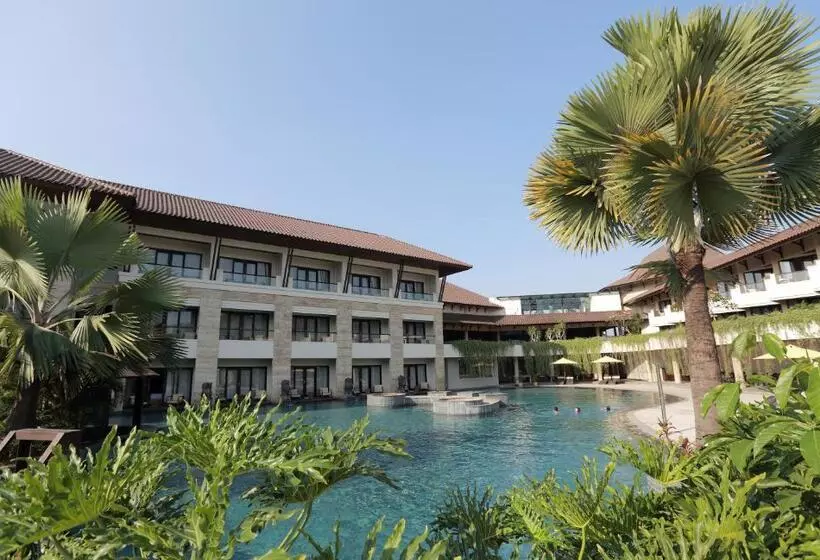 Hotel The Singhasari Resort Batu