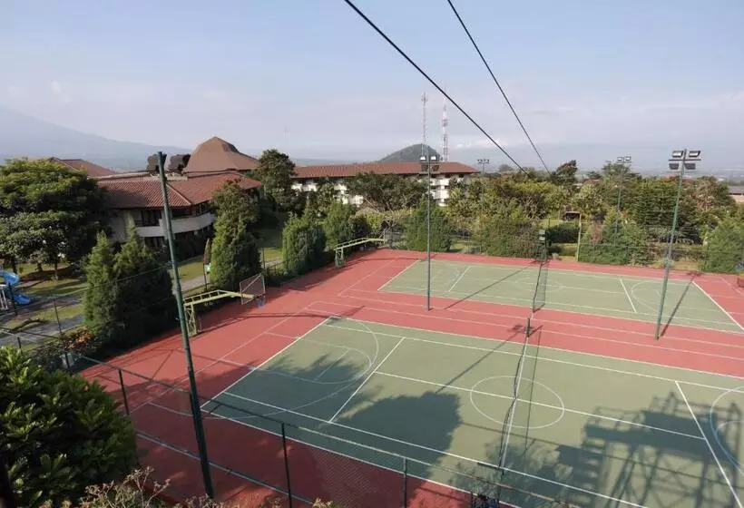 Hotel The Singhasari Resort Batu