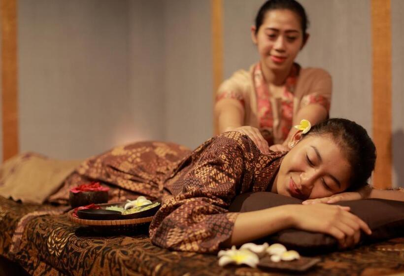 Hotel The Singhasari Resort Batu