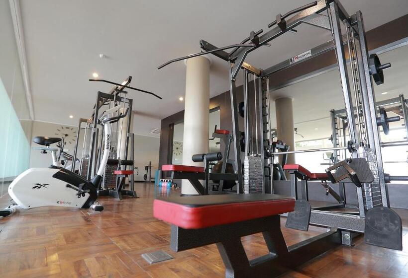 Hotel The Singhasari Resort Batu