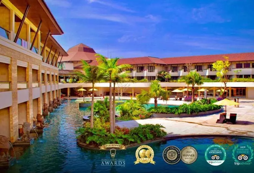 Hotel The Singhasari Resort Batu