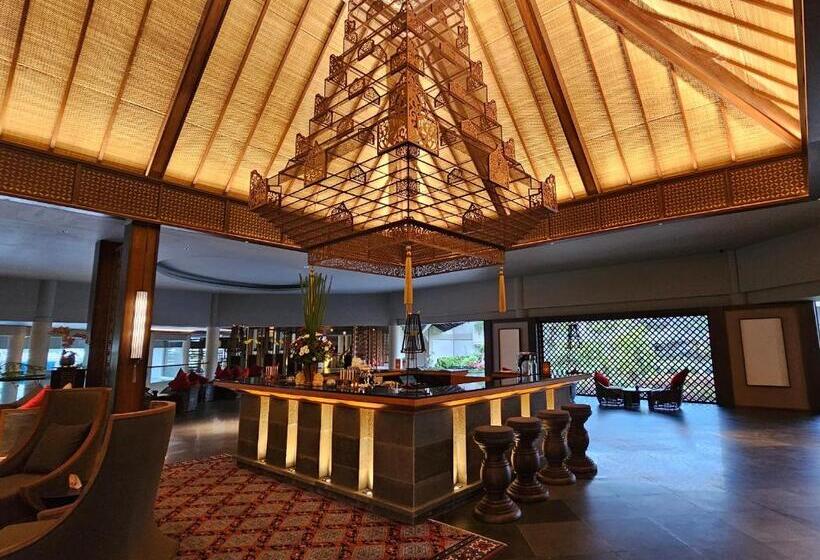 Hotel The Singhasari Resort Batu