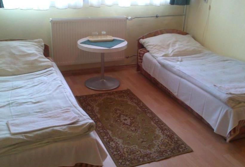 Napsugár Szálló Baja