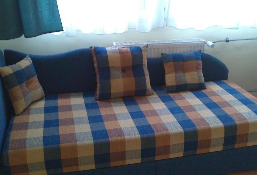 Napsugár Szálló Baja