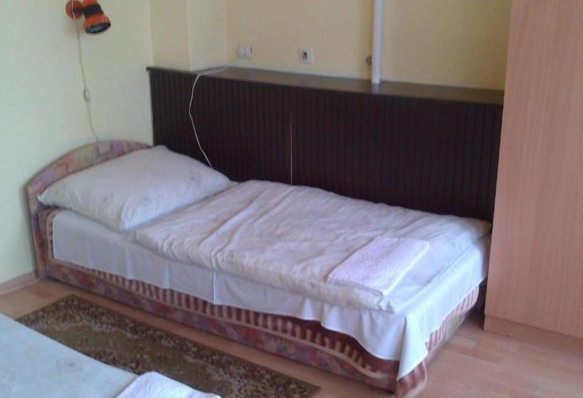 Napsugár Szálló Baja