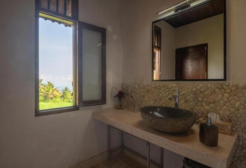 Lesong Hotel And Restaurant