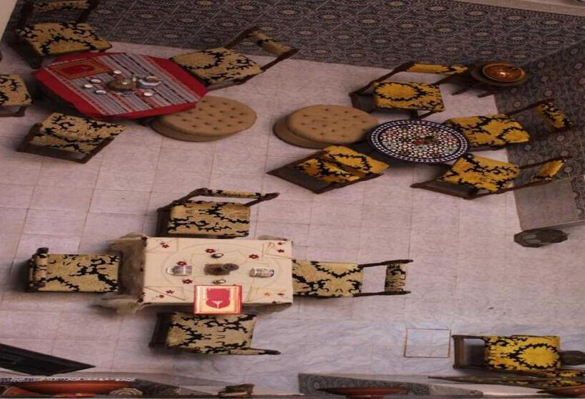 住宿加早餐  Hostel Rcif