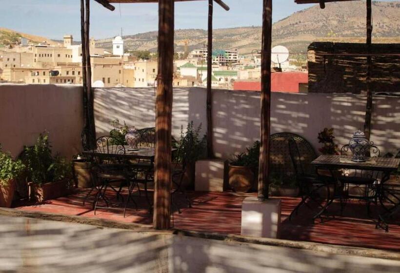 住宿加早餐  Hostel Rcif