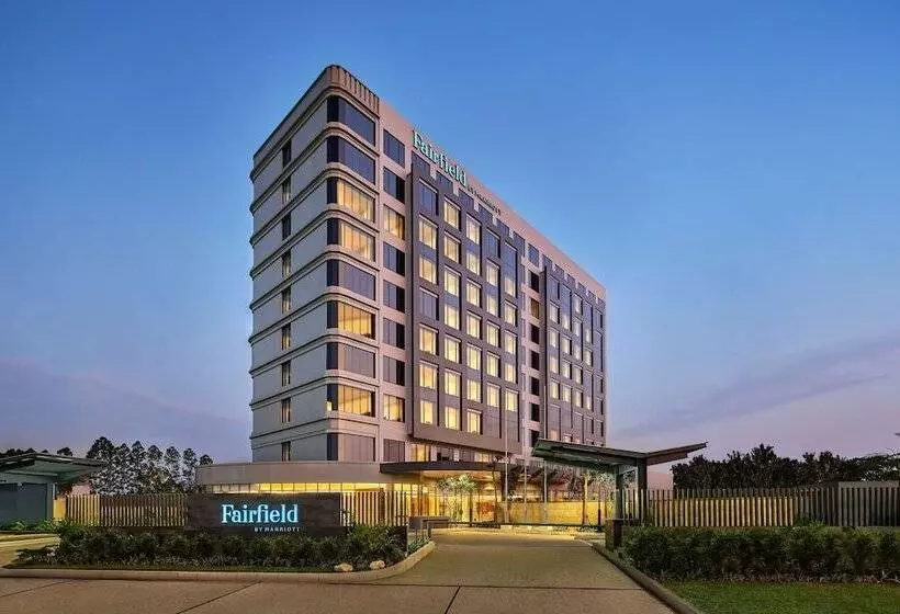 Hotelli Fairfield By Marriott Jakarta Soekarno-hatta Airport