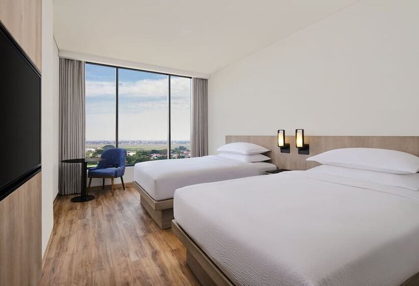 Hotel Fairfield By Marriott Jakarta Soekarno-hatta Airport