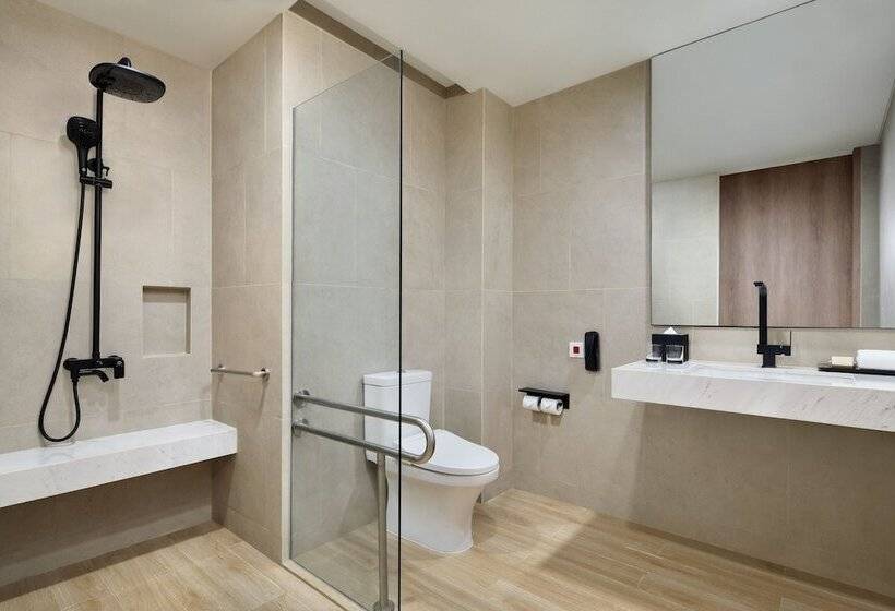 Hotel Fairfield By Marriott Jakarta Soekarno-hatta Airport