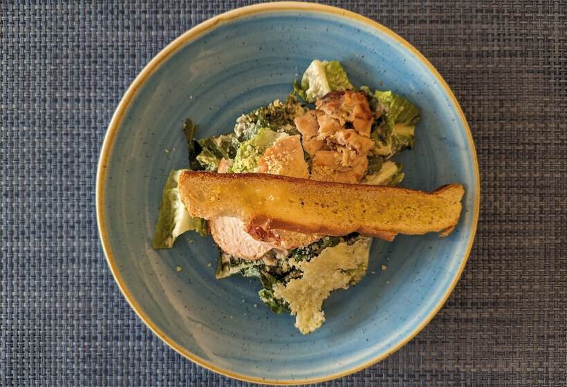 Hotel Fairfield By Marriott Jakarta Soekarno-hatta Airport