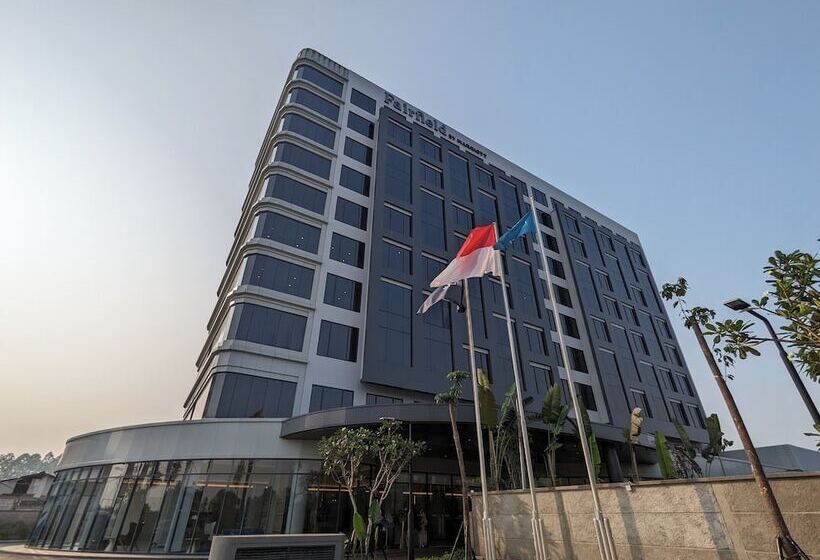 Hotel Fairfield By Marriott Jakarta Soekarno-hatta Airport