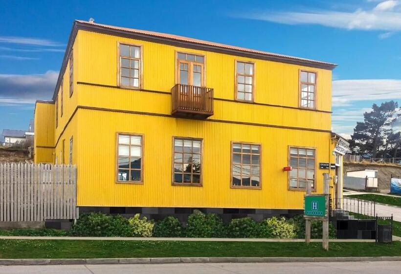 هاستل Yendegaia House