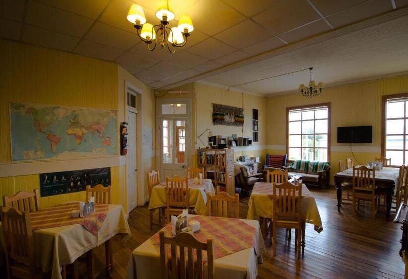 هاستل Yendegaia House