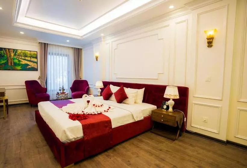 Le Haute Hotel Hai Phong