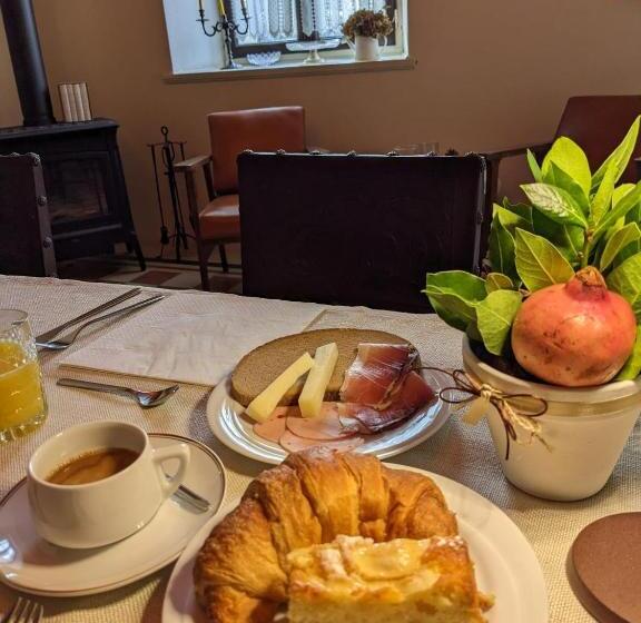 پانسیون Castel San Mauro