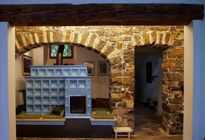 پانسیون Castel San Mauro