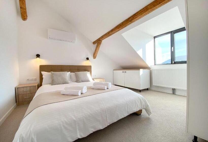 پانسیون Vila Roza